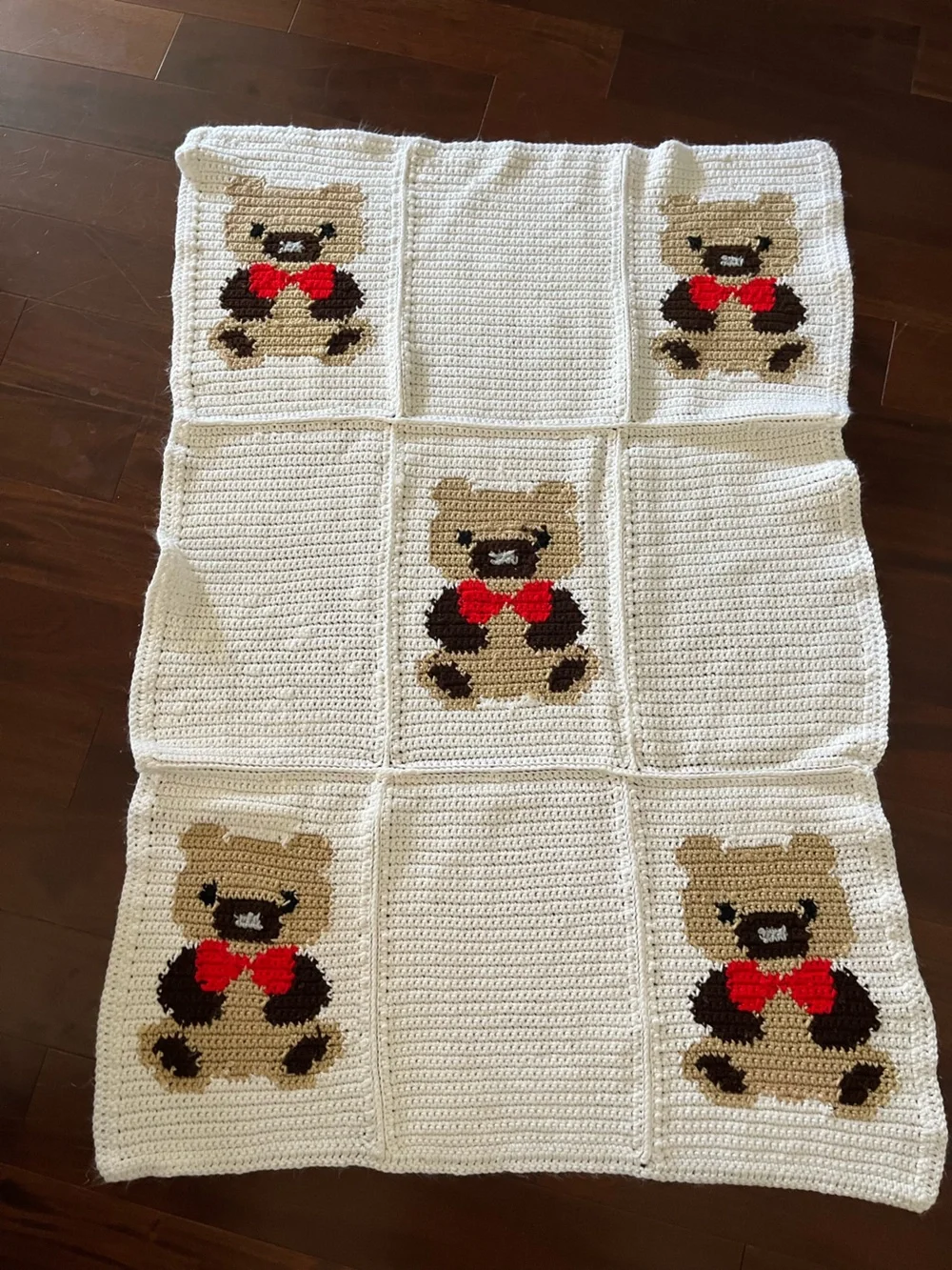 Teddy Bear Bow tie crochet blanket baby toddler cute kawaii sweet adorable 🐻